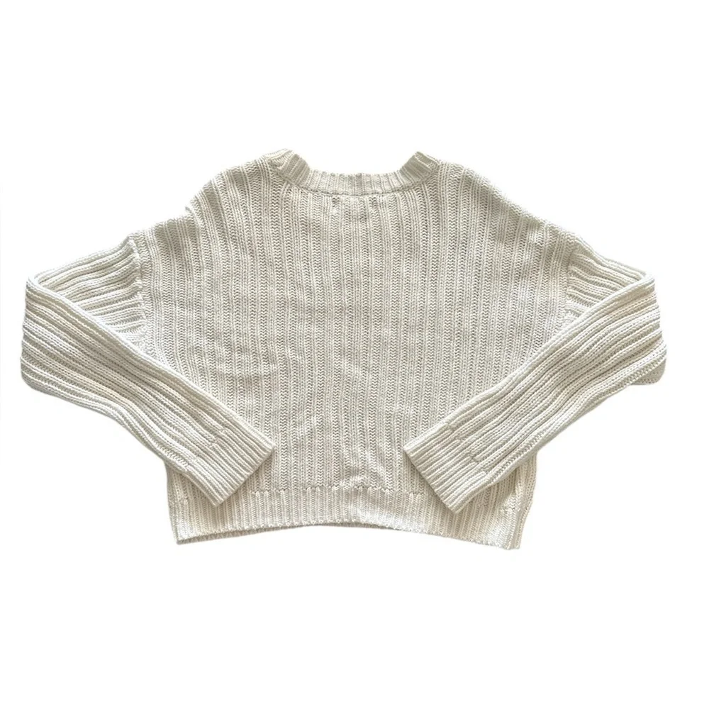 AÉROPOSTALE,Women’s White Knitted Sweater, Medium, 19.5 Length‎